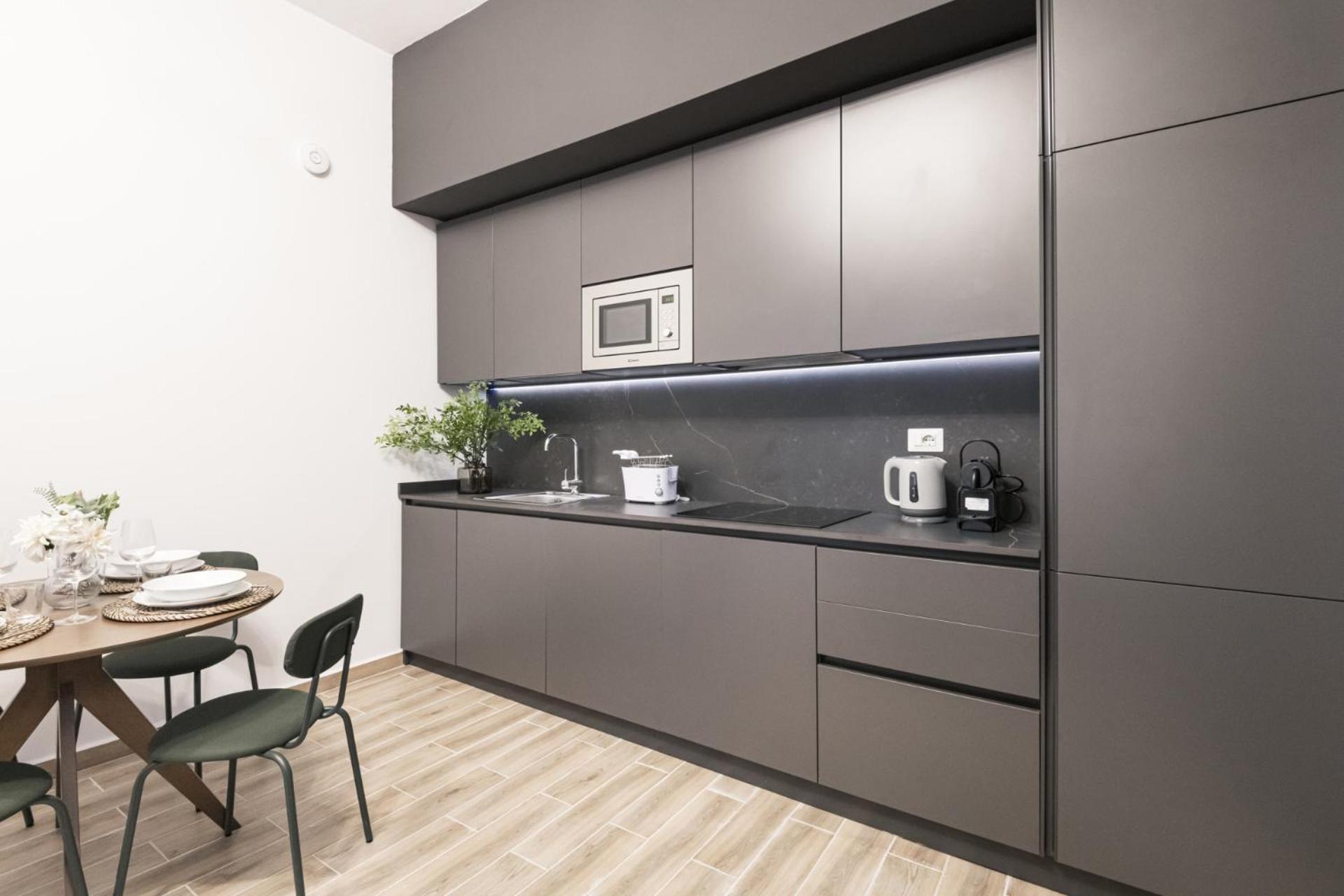 Easylife - Vicino A Stazione Apartment *