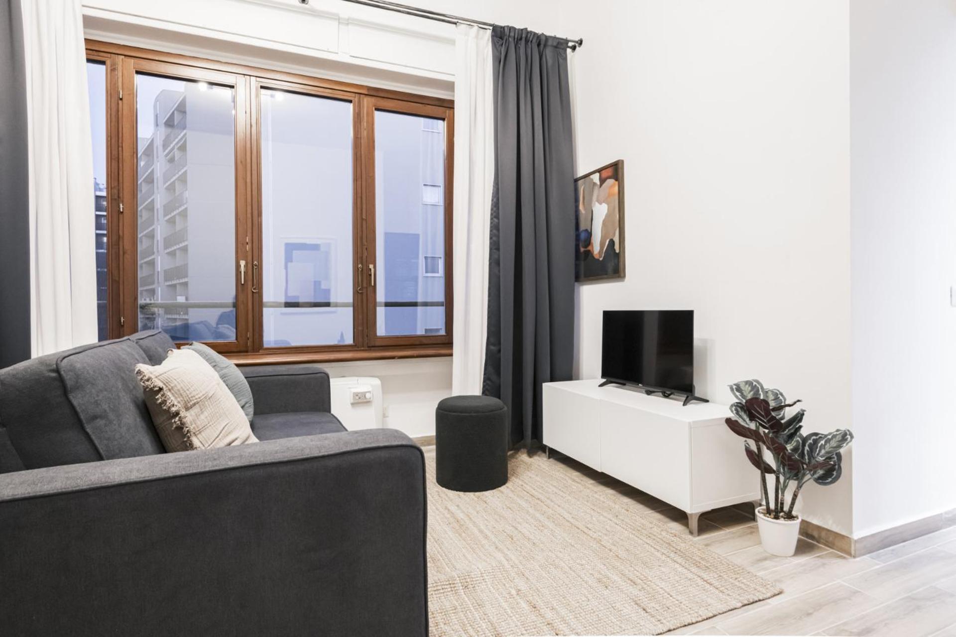 Easylife - Vicino A Stazione Apartment *