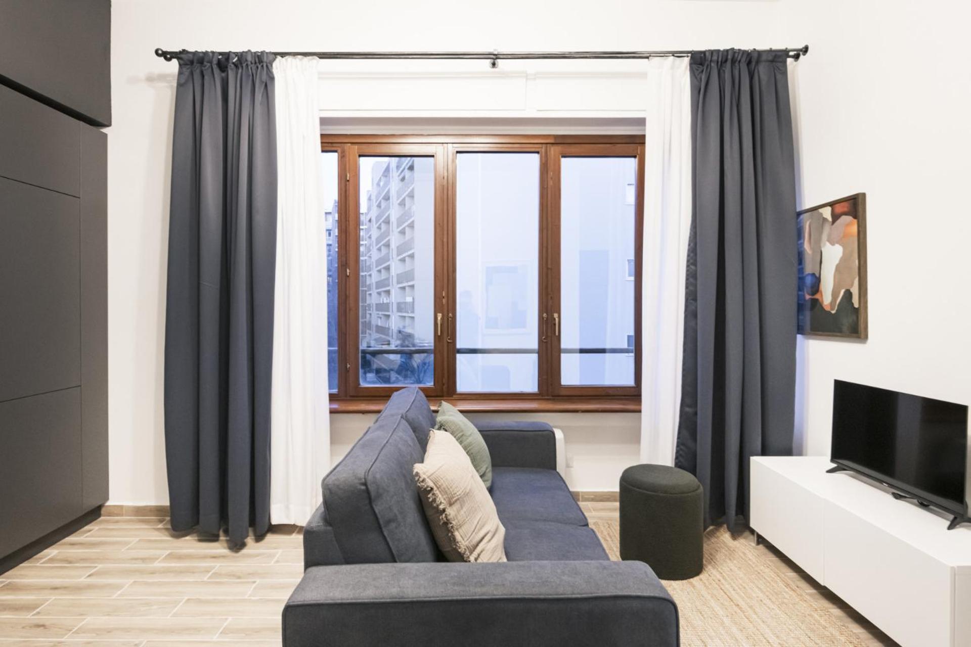 Easylife - Vicino A Stazione Apartment